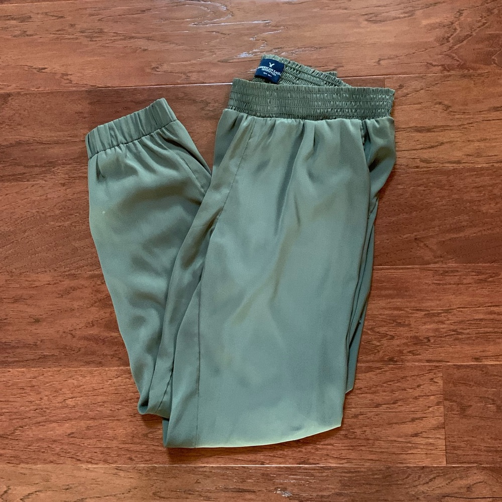 American Eagle jogger